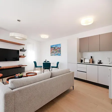 Luxury Twin Slatina *